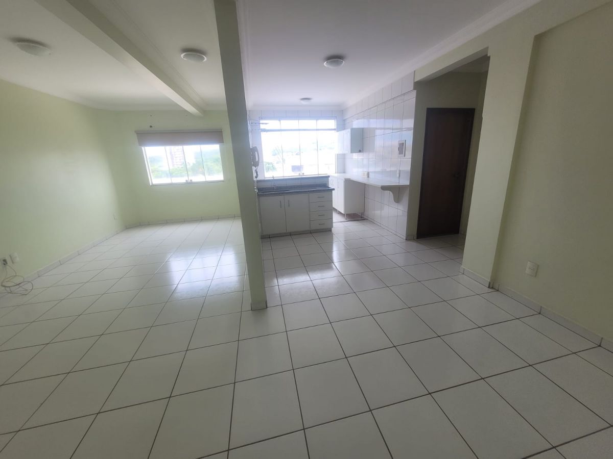 Apartamento para alugar no bairro Centro