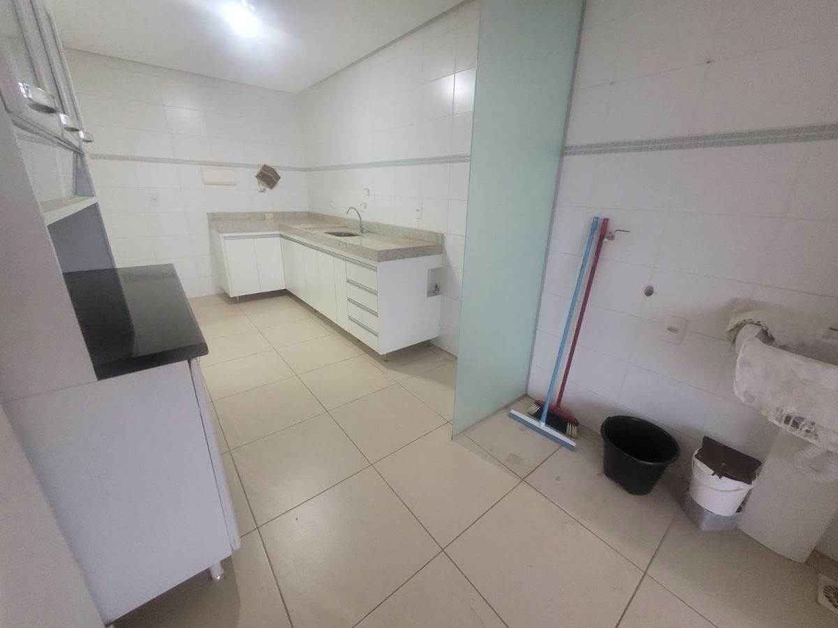 Apartamento à venda no bairro Centro