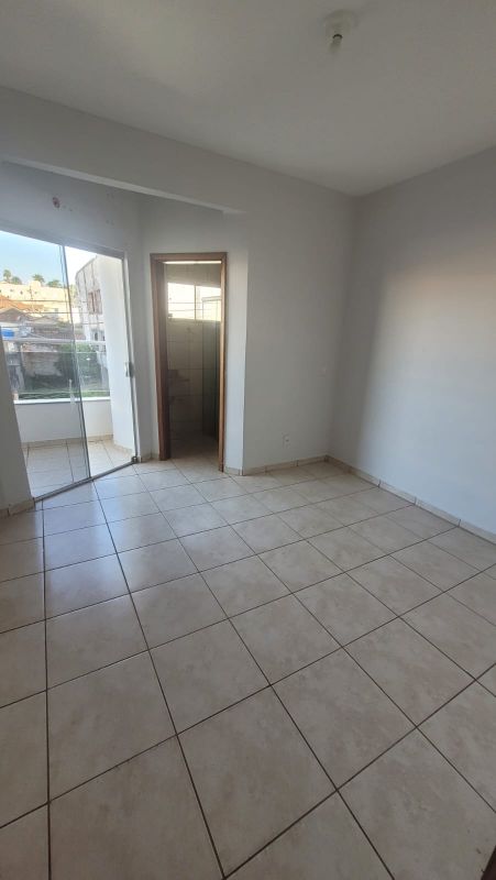 Apartamento à venda no bairro Centro